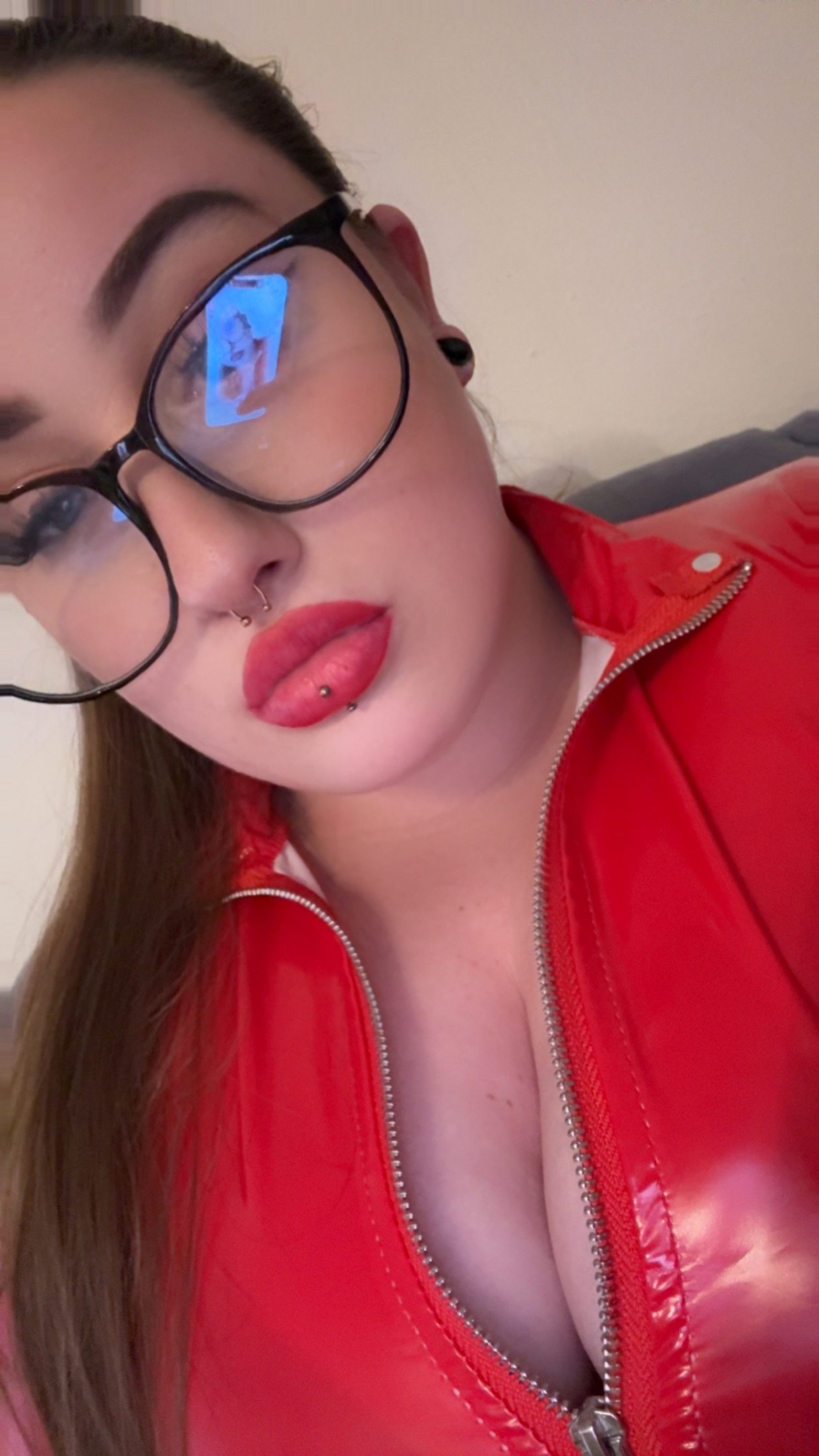 LadyRedMoney